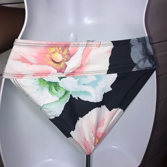 NEW! Cupshe High Waist Floral Bikini Bottom Medium - Picture 2 of 7